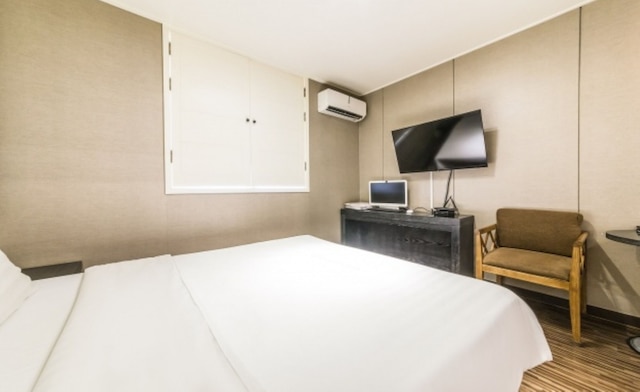 ランパート ホテル