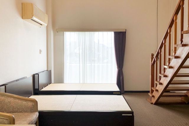 ホテル & レンタカー 660