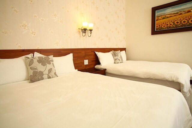 ウェン ザ スワロー フライング B&B (東飛燕民宿)