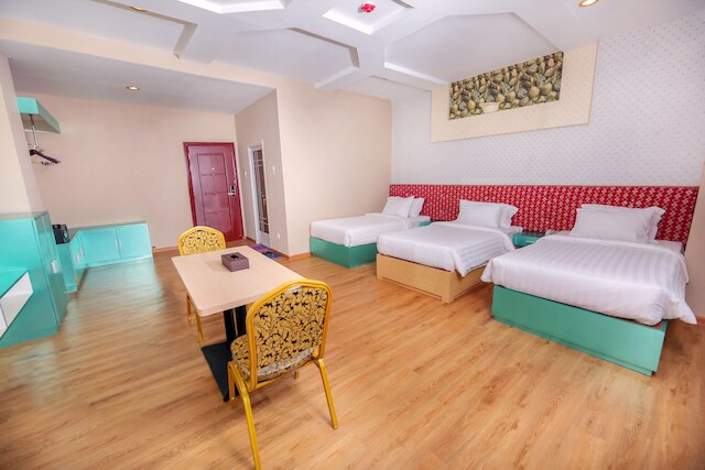 H プラス ホテル ヤンゴン