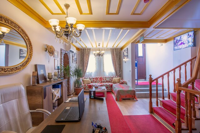 エイプリル ホテル