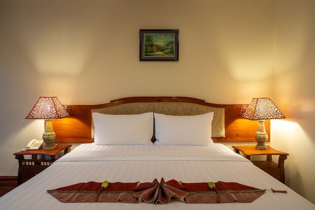 ドラゴン ロイヤル アンコール ホテル