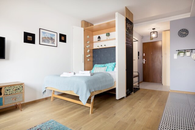 キリマテチネ スタジオ メトロ スロドヴェッツ