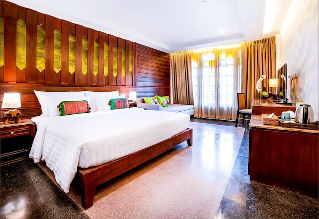 スマイル ラナ ホテル