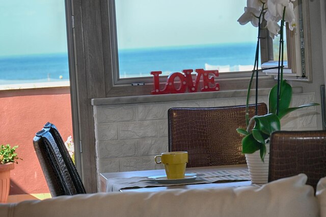 BB フライ アンド ビーチ