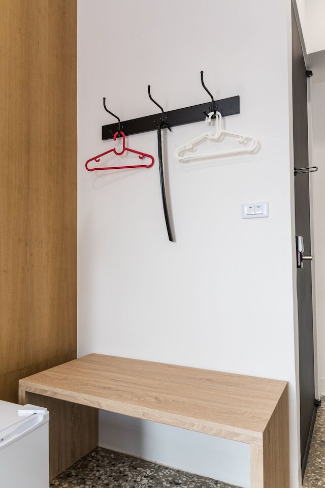 ジャー ウェルカム ホーム (吃飽睡好歡迎回家)