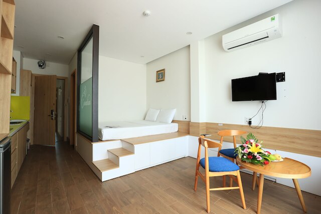 トゥラン アパートメント & ホテル