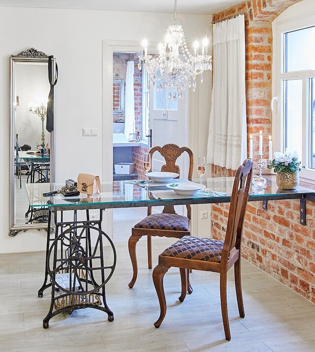 シュトッフットマヌファクトア