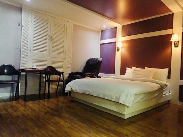 プロヴァンス ホテル (Q+ 湛江普罗旺斯酒店)