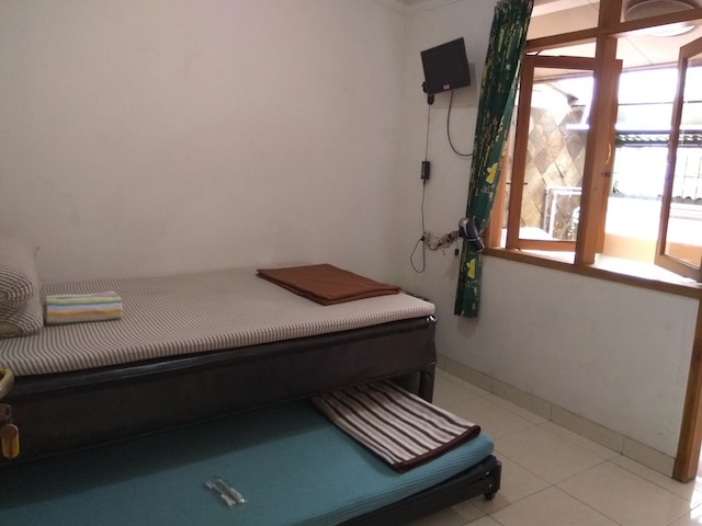 ピオニー ゲストハウス