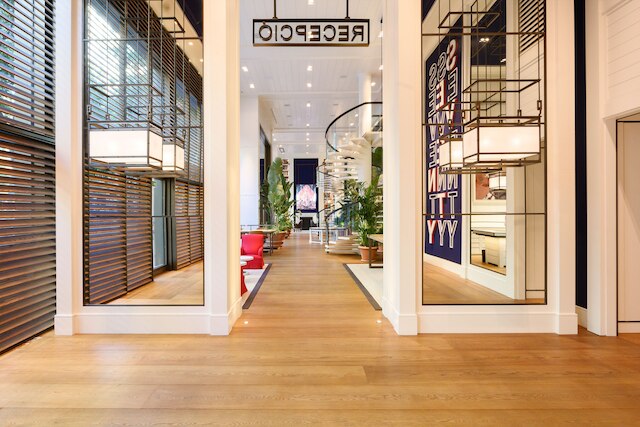 セブンティ バルセロナ