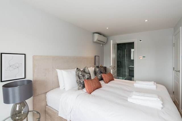 ザ カーライル - エレガント サービスド アパートメンツ