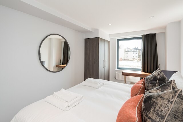 ザ カーライル - エレガント サービスド アパートメンツ