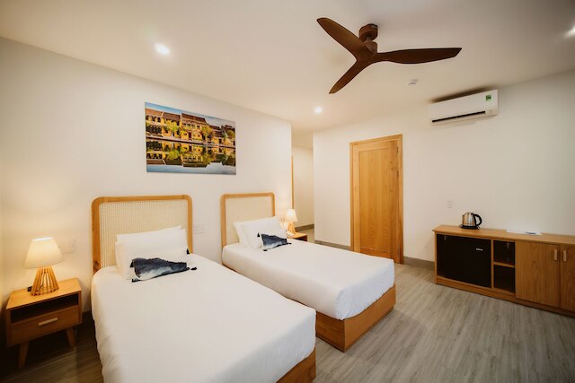 ザ ウォーターマーク ビーチサイド ホテル