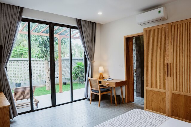 ザ ウォーターマーク ビーチサイド ホテル