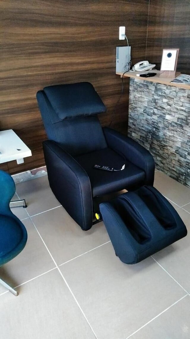 ビジネスホテルたかの家