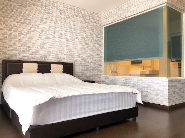 V アット サマープレイス