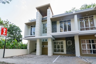 ホテル O トラベルイン