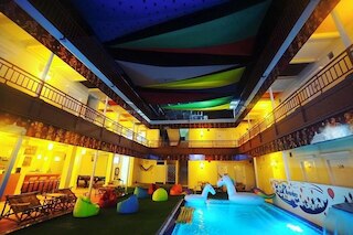 バガン ヴァイブス ホステル