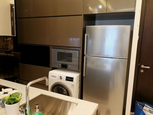 ドーセット レジデンス、ホームズ アジアン