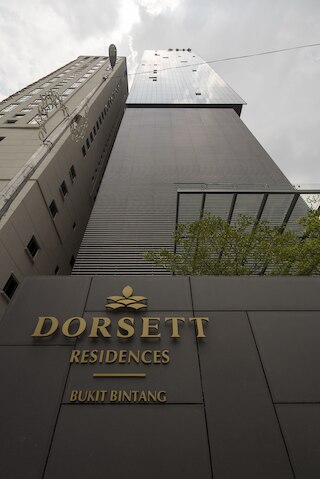 ドーセット レジデンス、ホームズ アジアン