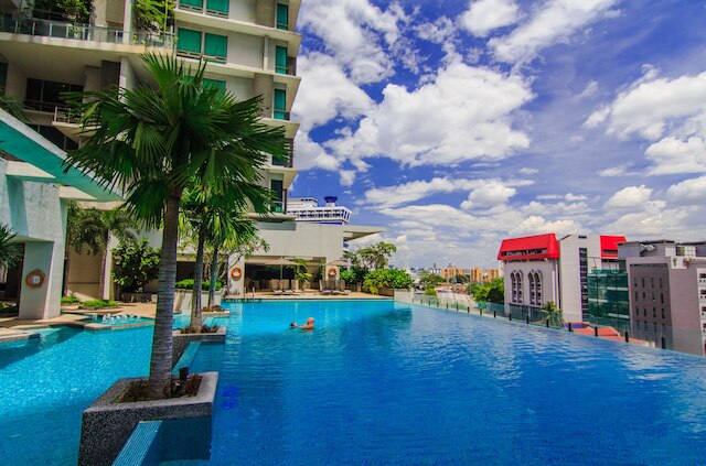 スイス ガーデン、ホームズ アジアン