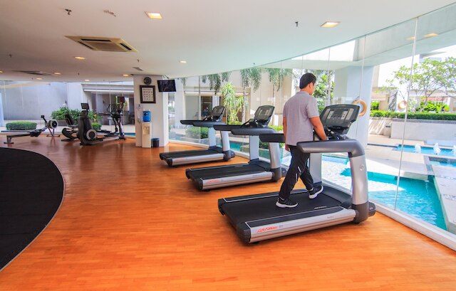 スイス ガーデン、ホームズ アジアン