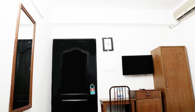 セル ニバシュ ホテル & サービスド アパートメンツ