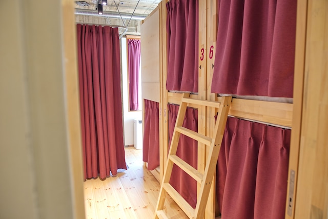 紺屋町ゲストハウス久々