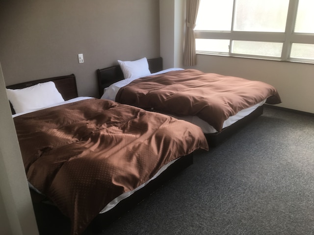 ビジネスホテルあかやね