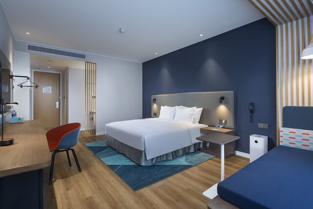 ホリデイ・イン エクスプレス上海康橋 by IHG (上海康橋智选假日酒店)