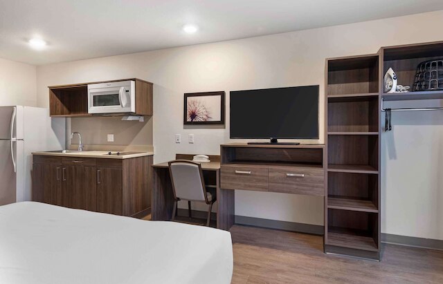 エクステンデット ステイ アメリカ スイーツ - レッドランズ