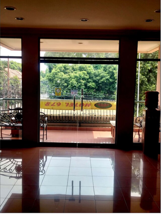 ホテル 678 ケマン