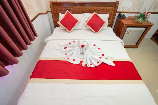 ヌー イ 2 ホテル