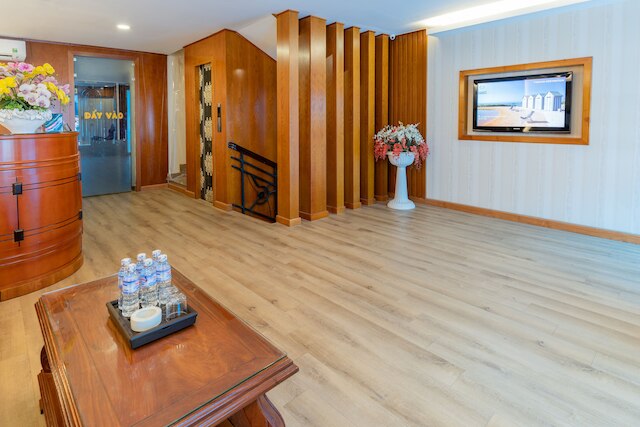 ヌー イ 2 ホテル