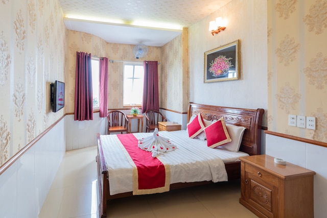 ヌー イ 2 ホテル