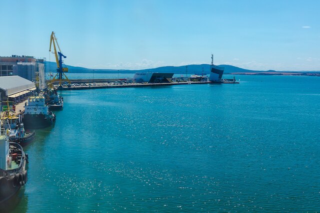 ダス マリーナ ブルガス ホテル