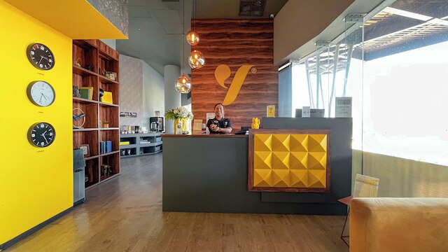 ザ イエロー カプセル カンクン クローズ トゥ エアポート