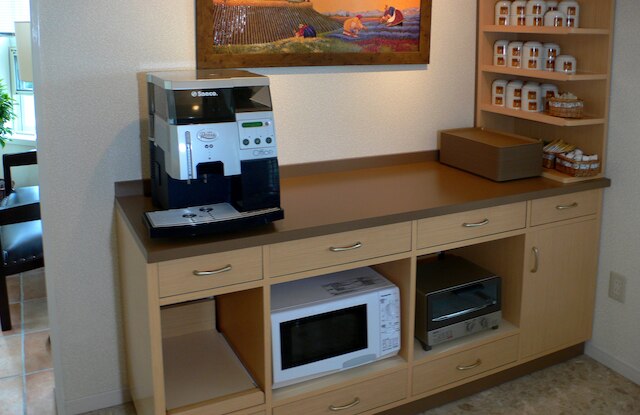 ファミリーロッジ旅籠屋 湾岸長島店