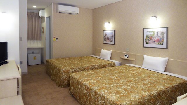 ファミリーロッジ旅籠屋・箱根仙石原店