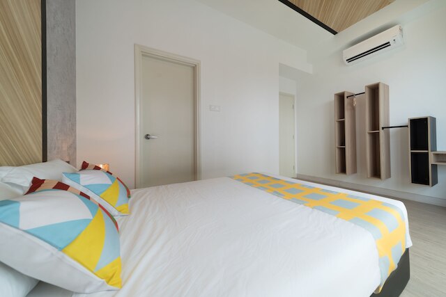 OYO ホーム 89396、素晴らしいベッドルーム 3 室、アルテ プラス