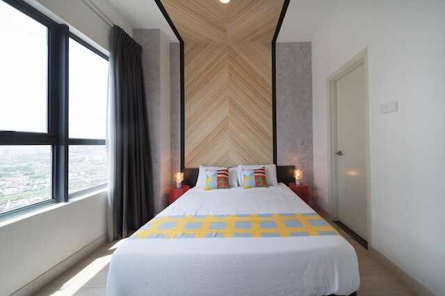 OYO ホーム 89396、素晴らしいベッドルーム 3 室、アルテ プラス