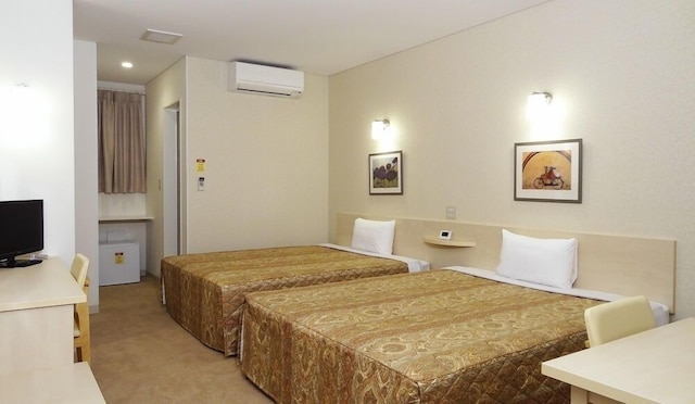 ファミリーロッジ旅籠屋・吉野川 SA 店