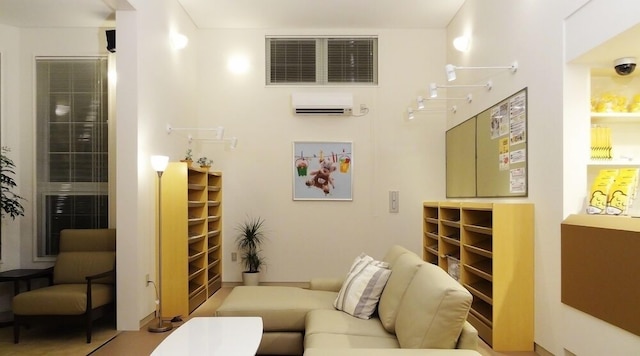 ファミリーロッジ旅籠屋・吉野川 SA 店