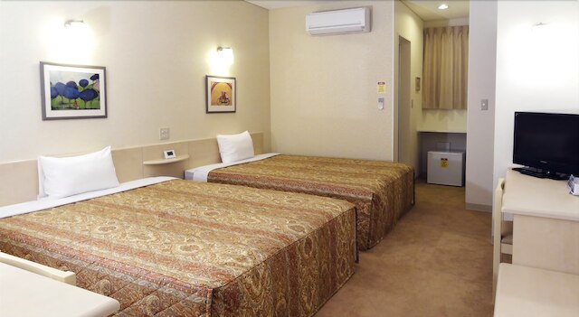 ファミリーロッジ旅籠屋・新居浜店