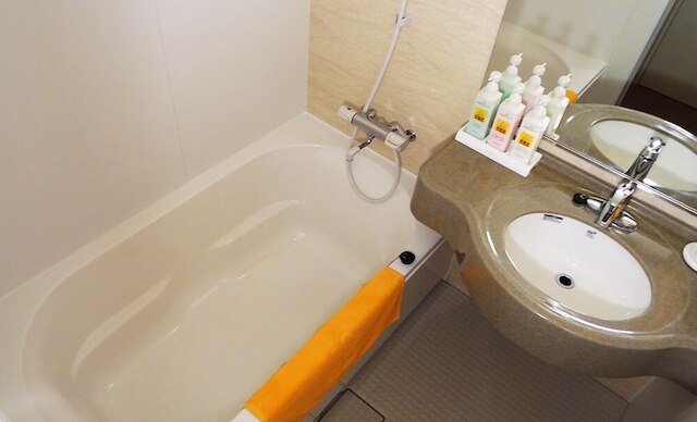 ファミリーロッジ旅籠屋・鳴門駅前店