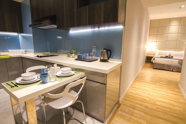 ディーマジェスティック プレイス、ホームズ アジアン 1