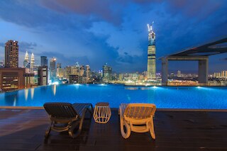 ディーマジェスティック プレイス、ホームズ アジアン 2