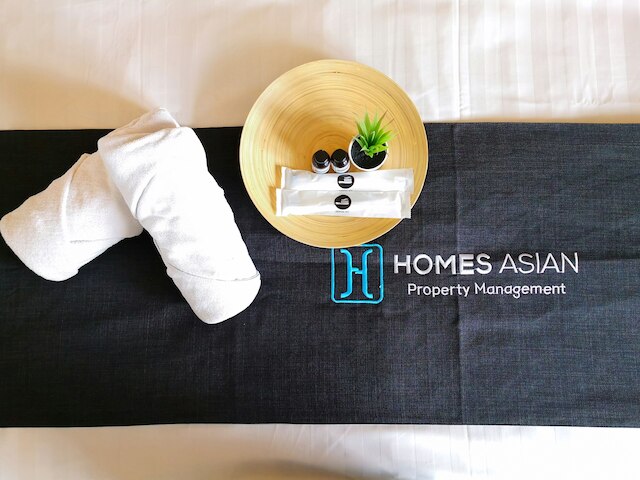 ディーマジェスティック プレイス、ホームズ アジアン 4