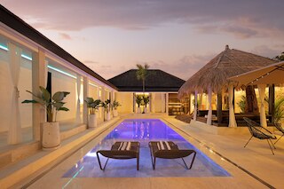 AV ヴィラ マタハリ